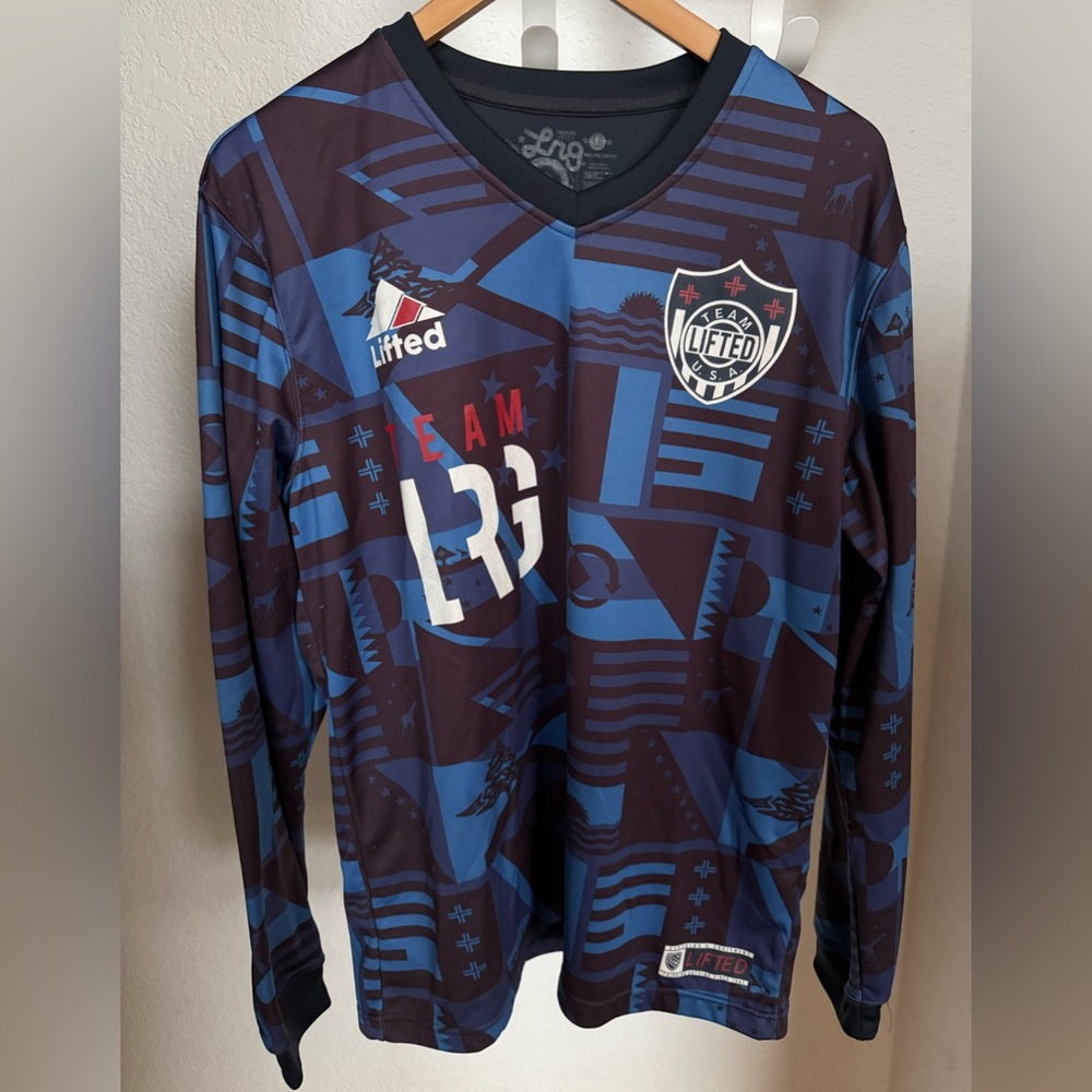 LRG Lifted Research Group Jersey LRG Adult Large Long Sleeve Graphic Team USA 47
